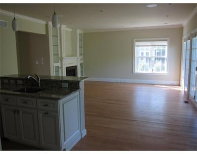 981 Webster St unit 981, Needham, MA 02492 - photo 4