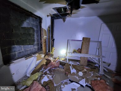 913 N Calhoun St, Baltimore, MD 21217 - photo 7