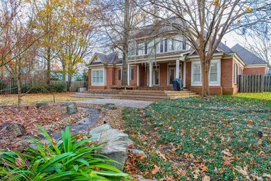 RIGHT REAR ELEVATION