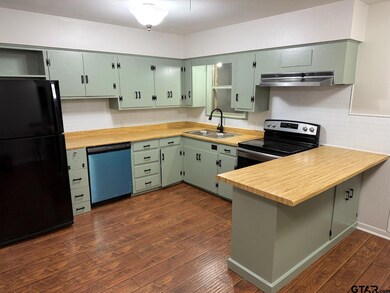 1616 Woodland Hills Dr, Tyler, TX 75701 - photo 7