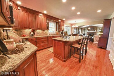 6155 Lucas Pond Ct, Burke, VA 22015 - photo 4