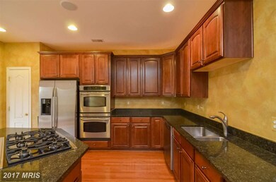 9917 Cyrandall Place, Oakton, VA 22124 - photo 3