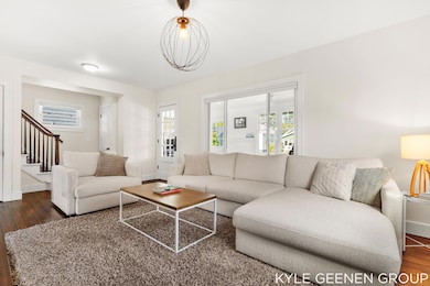 114 W 20th St, Holland, MI 49423 - photo 2