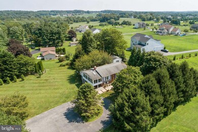 6603 Senecca Ln, Sykesville, MD 21784 - photo 5