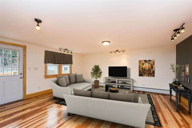 84 6th St, Dover, NH 03820 - photo 7