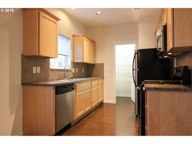 18245 SW Orlov Ct, Beaverton, OR 97007 - photo 4