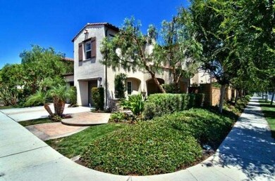 Corner Lot -Total Privacy; Neighbor: One-Level Hom