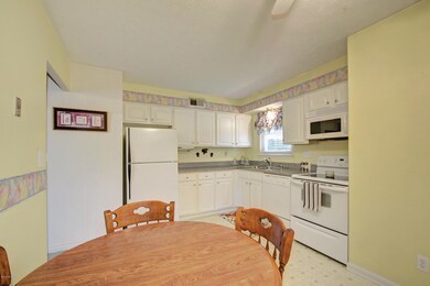 7216 Harborton Way, Louisville, KY 40228 - photo 5