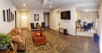 1461 Colonel Hawthorne Dr, Prairie Grove, AR 72753 - photo 4