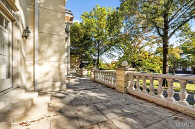 10444 Litzsinger Rd, Saint Louis, MO 63131 - photo 6