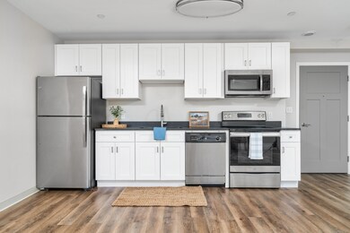 170 Ridge Rd unit 104, Wethersfield, CT 06109 - photo 5