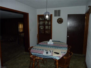 2907 Cray Drive Extension, High Point, NC 27263 - photo 7