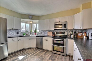 525 NW 7th St, Cedaredge, CO 81413 - photo 5