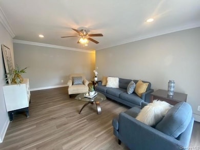 234 River Ave unit 10, Patchogue, NY 11772 - photo 5