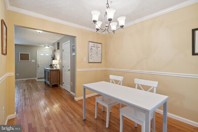 9544 Oakhurst Dr, Columbia, MD 21046 - photo 5