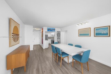 Delvista Towers Condominium unit 1813, Miami, FL 33180 - photo 5