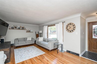 2736 62nd St, Des Moines, IA 50322 - photo 5