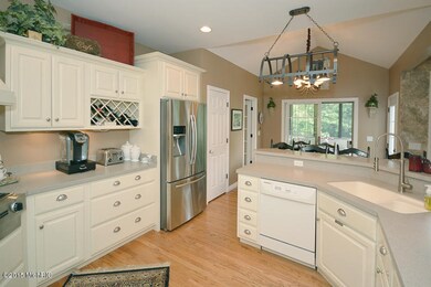 9131HIghlandView_13