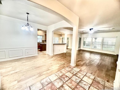 2411 Enfield Grove Dr, San Antonio, TX 78231 - photo 5