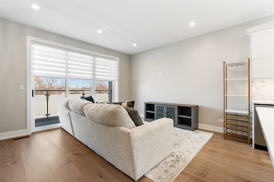 5120 N Elston Ave unit 2, Chicago, IL 60630 - photo 6