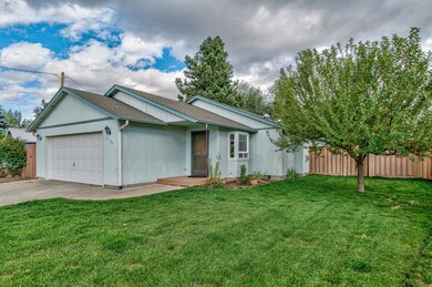 61104 Parrell Rd, Bend, OR 97702 - photo 3