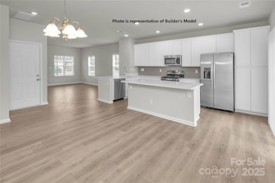 Sierra Ridge- Magnolia Open Dining Area, Gourmet Kitchen