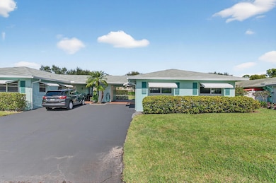 632 Hummingbird Ln, Delray Beach, FL 33445 - photo 2