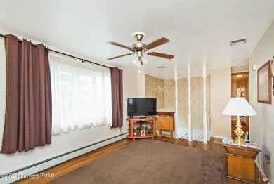 1301 N 22nd St, Allentown, PA 18104 - photo 6