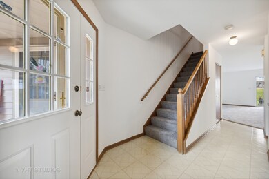 1826 Grove Ave unit 17B182, Schaumburg, IL 60193 - photo 3