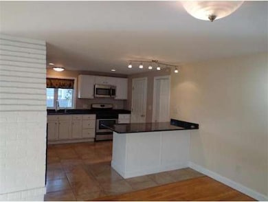 4 E Edgewater Dr, Wareham, MA 02571 - photo 7