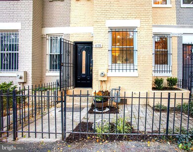 635 Orleans Place NE, Washington, DC 20002 - photo 3