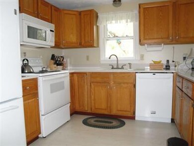 54 Covey Dr, Yarmouth Port, MA 02675 - photo 5