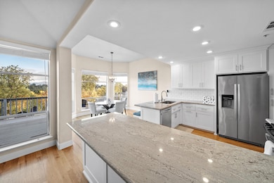 353 River Park Dr, Redding, CA 96003 - photo 6