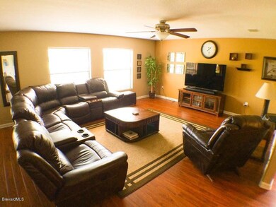 485 Dryden Cir, Cocoa, FL 32926 - photo 4