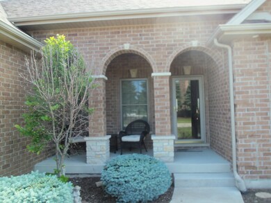 1631 Waterview Dr, Morris, IL 60450 - photo 2