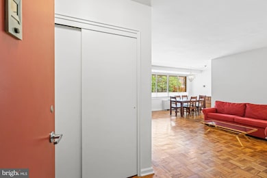 Essex unit 204, Washington, DC 20008 - photo 5