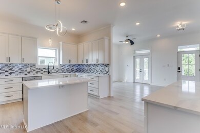 319 Hope Ln, Pass Christian, MS 39571 - photo 6