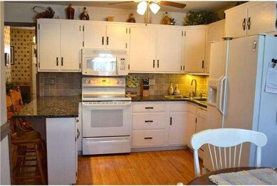 807 Broadcasting Rd, Reading, PA 19610 - photo 6