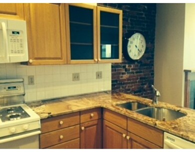 306 Bunker Hill St unit 3, Charlestown, MA 02129 - photo 3