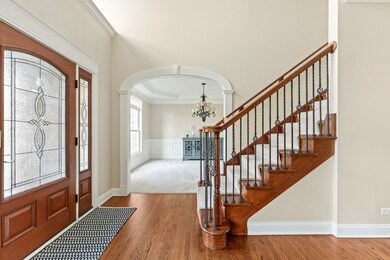 604 Papermill Hill Dr, Batavia, IL 60510 - photo 2