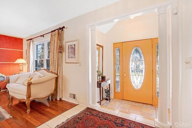 1 Colonial Ct, Edison, NJ 08820 - photo 4