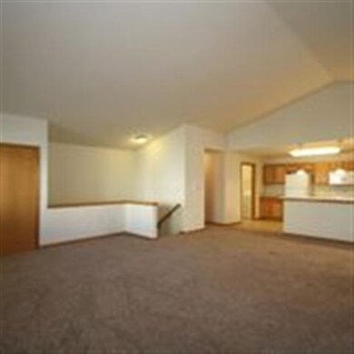 146 Elliott Ln, Oregon, WI 53575 - photo 5