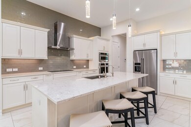 14281 Laguna Springs Ln, Naples, FL 34114 - photo 4