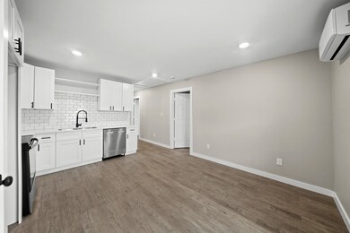 1644 County Road 180 unit 1, Alvin, TX 77511 - photo 3