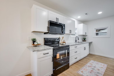 619 N Battin St, Wichita, KS 67208 - photo 3