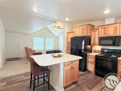 101 S 2nd St, Roberts, MT 59070 - photo 5