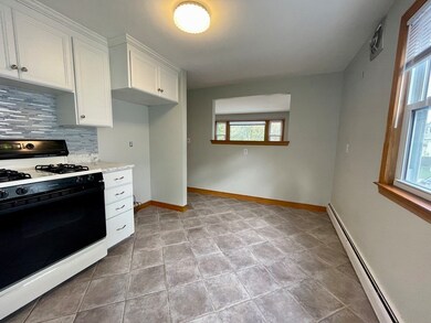 59 Desoto Rd unit 1, West Roxbury, MA 02132 - photo 4