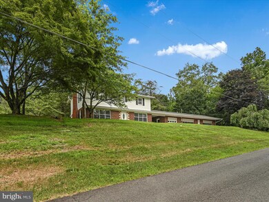 225 Wilbert Ave, Orwigsburg, PA 17961 - photo 3