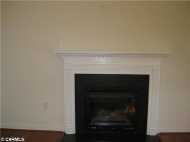 Den/Family/Great Room - Picture for illustration p