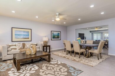 Living room & Formal Dining